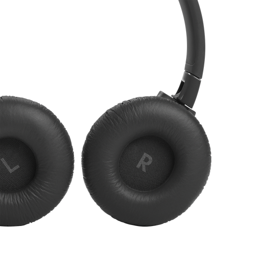 JBL Tune 660NC - Black - Wireless, on-ear, active noise-cancelling headphones. - Detailshot 3